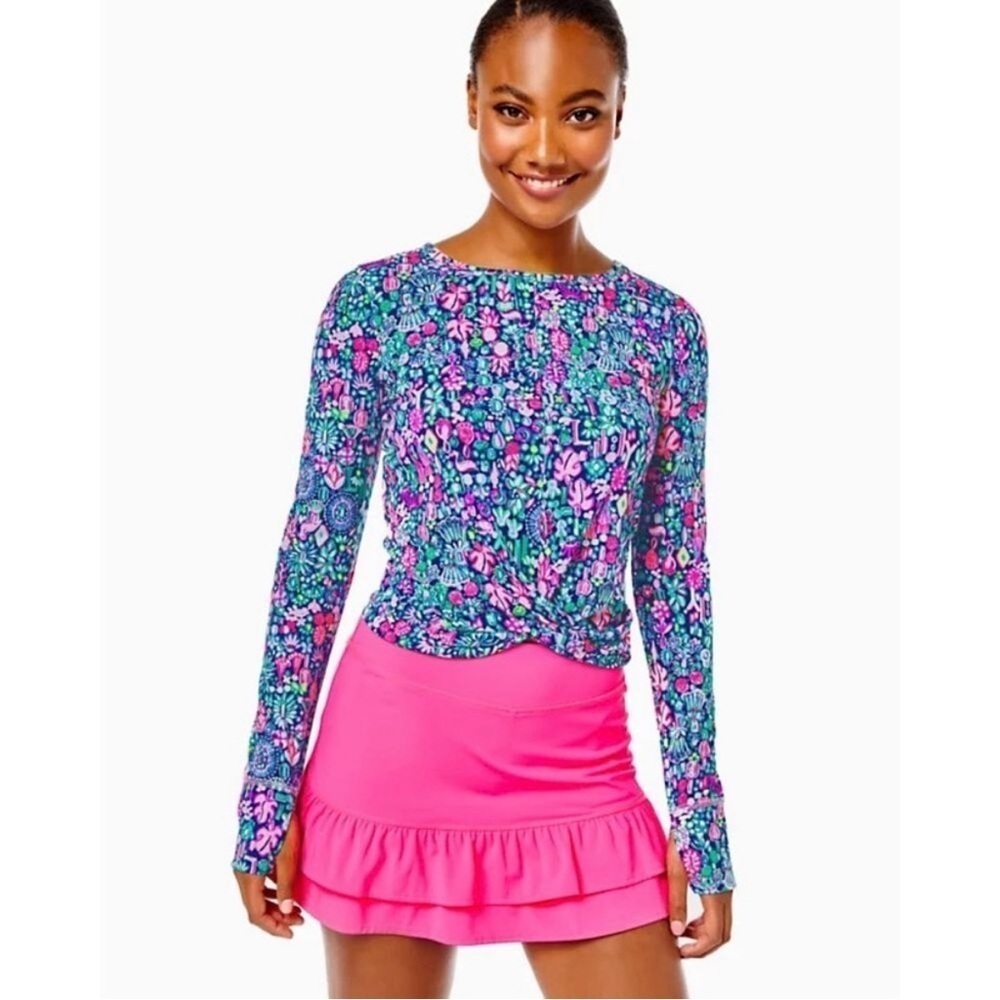 LILLY PULITZER NWOT Luxletic Oden Top Shirt In Low Tide Navy Pink Size Small NEW